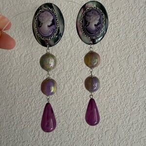 Women’s vintage purple cameo’s portrait drop Earrings